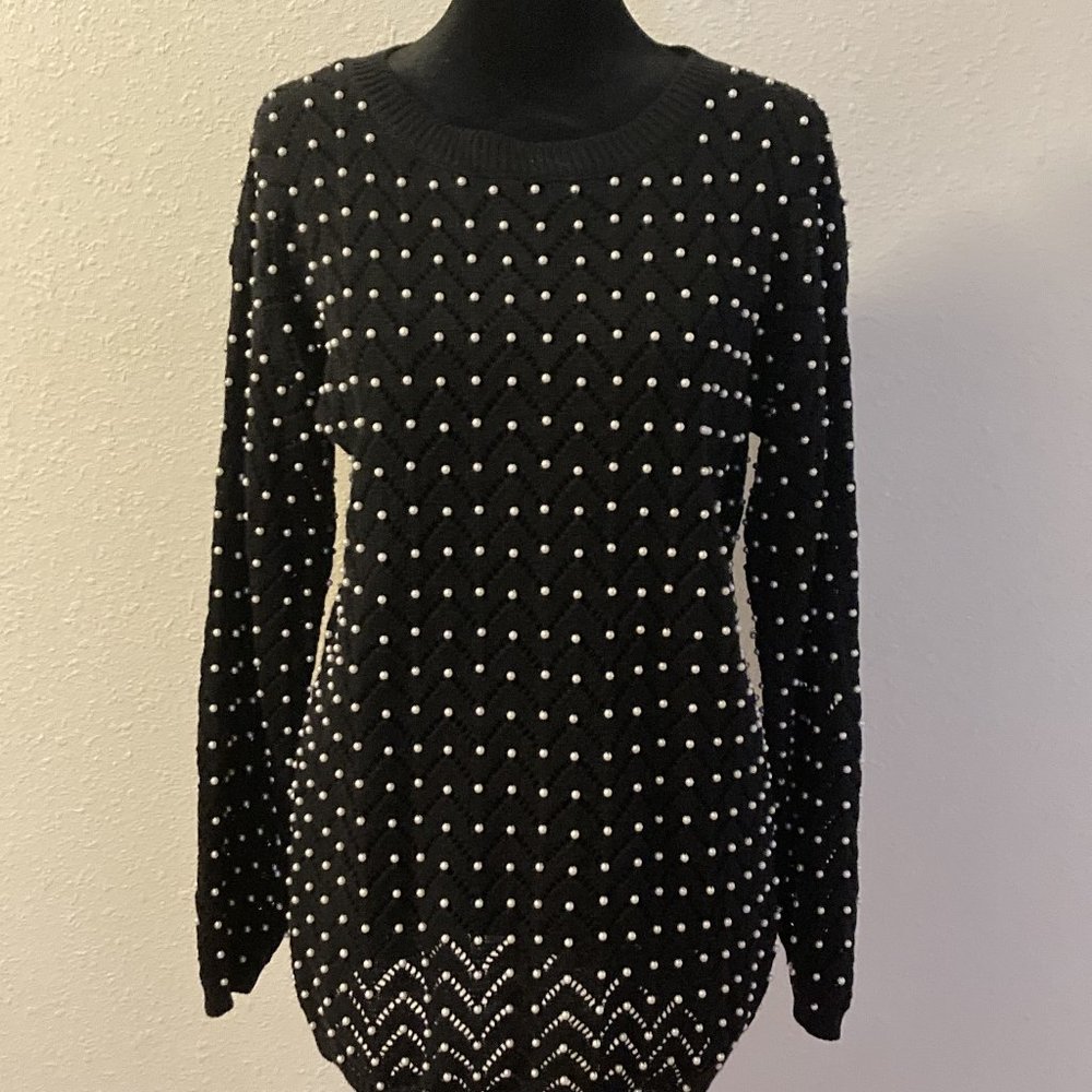 Crescendo Women's XL Acrylic Crew Neck Pullover Sweater with Faux Pearls Classic